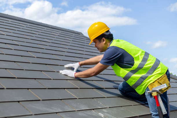 Best Metal Roofing Contractor  in Carlyle, IL