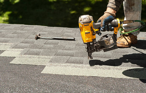 Best New Roof Installation  in Carlyle, IL